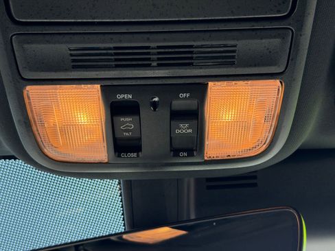 Used 2025 Honda Passport TrailSport image 27