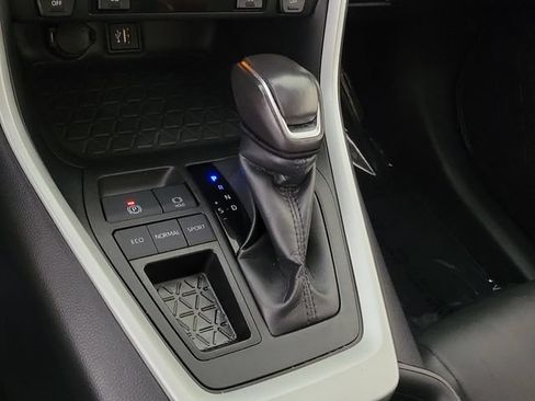 Used 2024 Toyota RAV4 XLE Premium w/ Weather Package FWD image 31