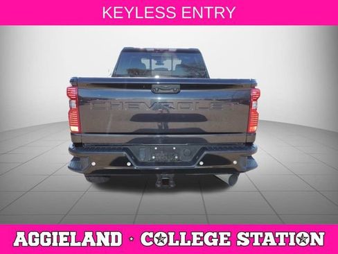 Used 2024 Chevrolet Silverado 2500 LT w/ Texas Edition image 5