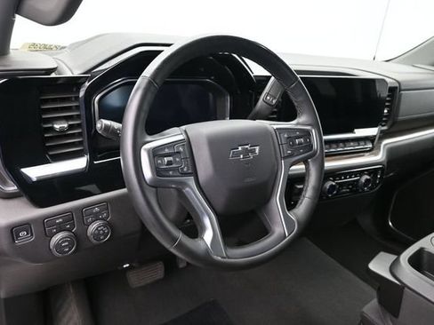 Used 2026 Chevrolet Silverado 1500 RST AWD/4WD image 23