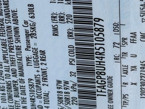 Used 2024 Ford Mustang Convertible image 36