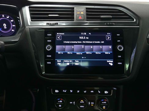 Used 2019 Volkswagen Tiguan SEL Premium R-Line AWD/4WD image 15