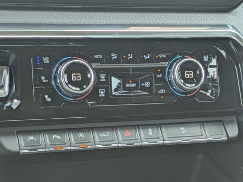 New 2026 GMC Sierra 1500 Denali w/ Denali Reserve Package image 19