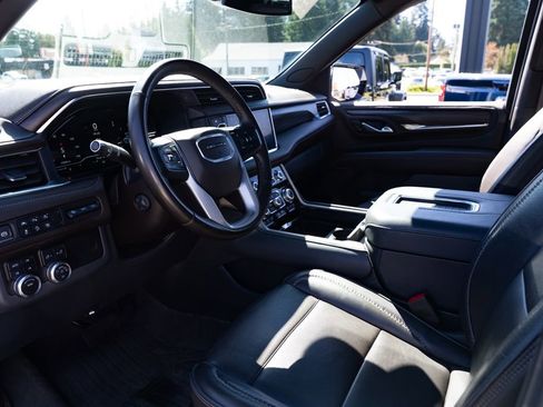 Used 2024 GMC Yukon Denali AWD/4WD image 22