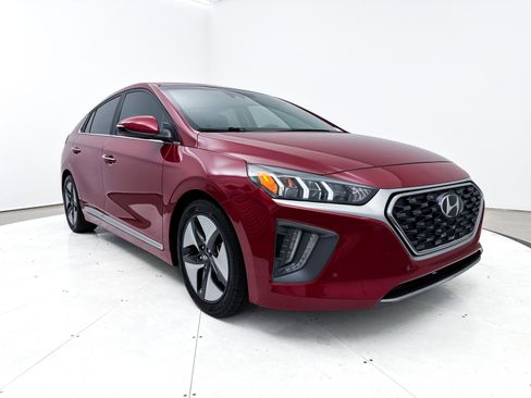 Used 2021 Hyundai Ioniq Limited image 13