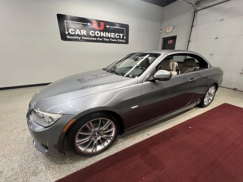Used 2013 BMW 335i Convertible image 94