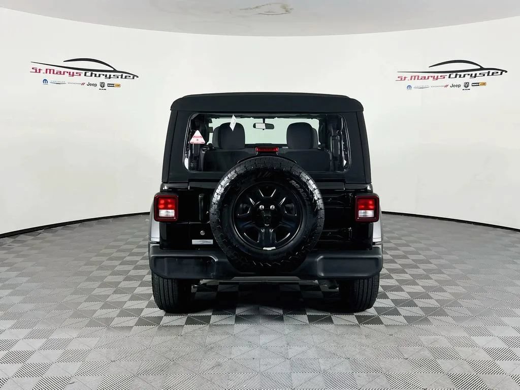 Used 2024 Jeep Wrangler Sport AWD/4WD image 7