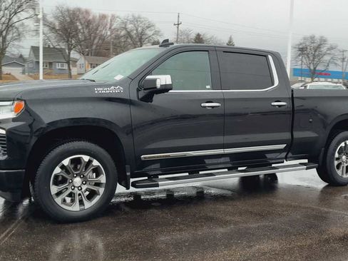 Certified 2022 Chevrolet Silverado 1500 High Country w/ Technology Package image 6