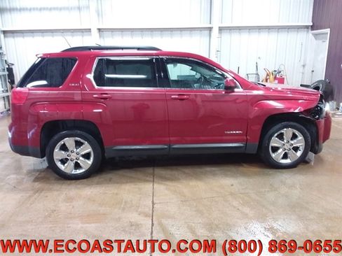 Used 2014 GMC Terrain SLE w/ Convenience Package image 3