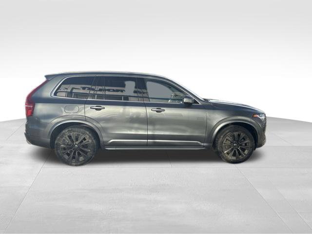 Used 2020 Volvo XC90 T5 Momentum w/ Protection Package AWD/4WD image 8