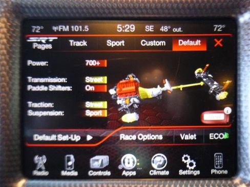 Used 2015 Dodge Challenger SRT Hellcat image 18