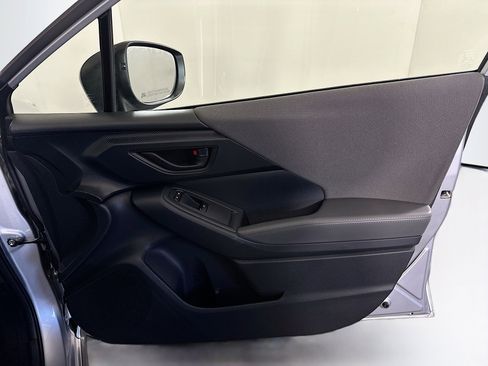 Used 2024 Subaru Crosstrek 2.0i Premium image 30