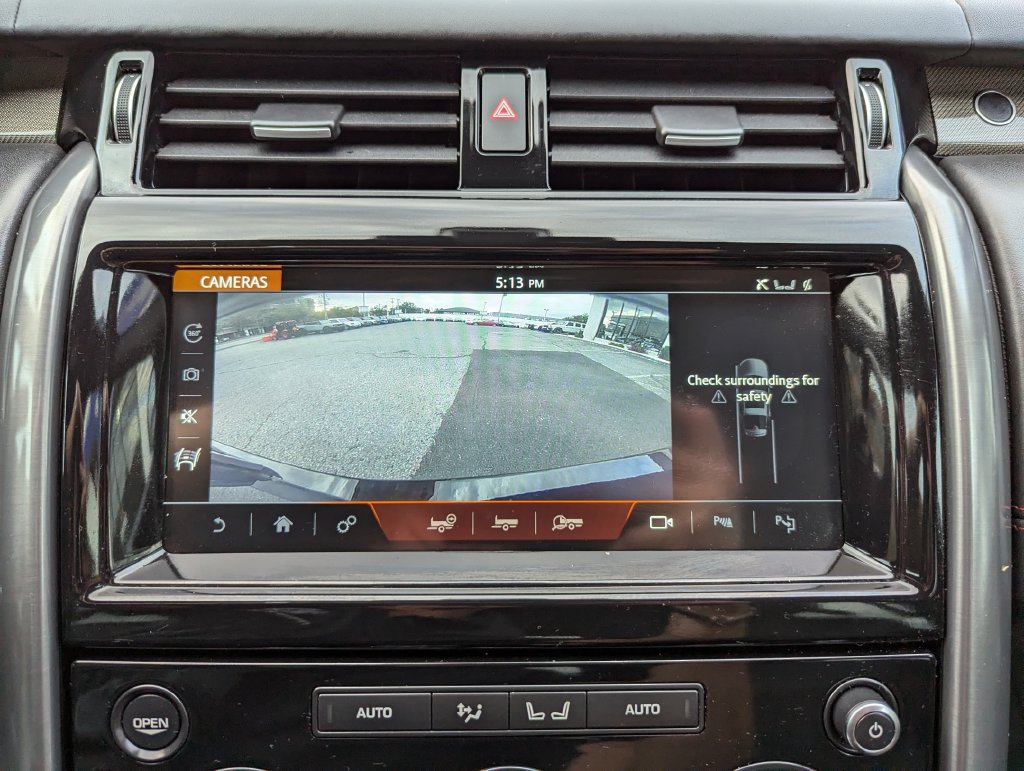 Used 2020 Land Rover Discovery HSE Luxury AWD/4WD image 25