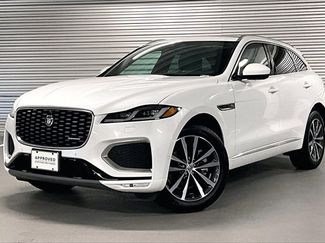 Used 2024 Jaguar F-PACE R-Dynamic S image 1