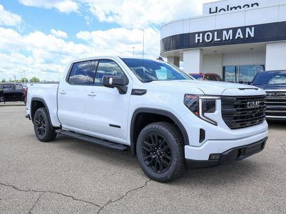 New 2026 GMC Sierra 1500 Elevation w/ Elevation Premium Package