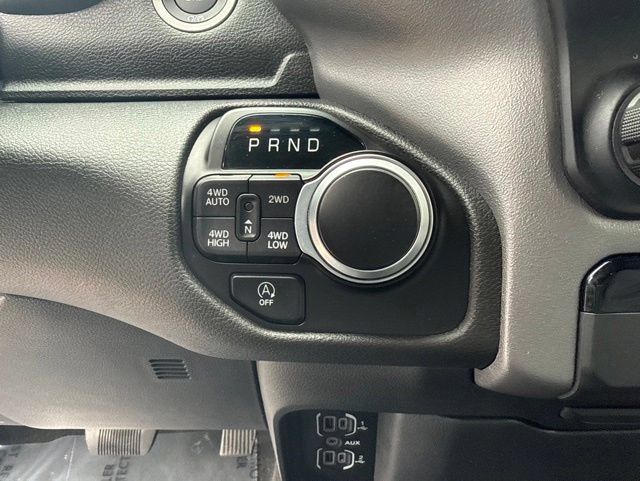 Used 2022 RAM 1500 Big Horn AWD/4WD image 30
