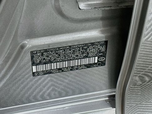 Used 2023 Lexus IS 300 w/ Comfort Package RWD image 12