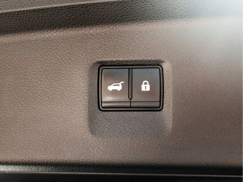 Used 2024 INFINITI QX60 Sensory AWD/4WD image 32