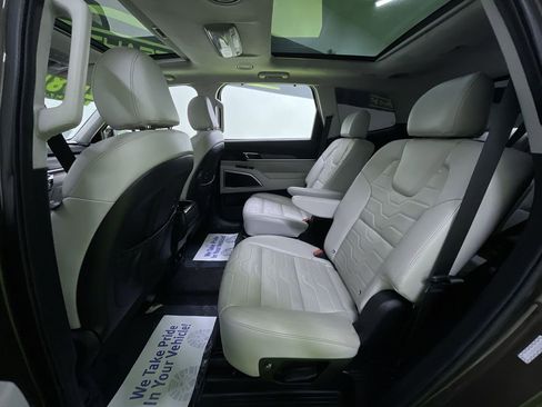 Used 2020 Kia Telluride SX w/ SX Prestige Package image 27