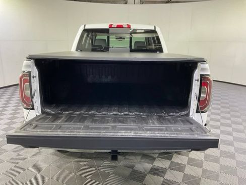 Used 2016 GMC Sierra 1500 SLT w/ SLT Premium Package AWD/4WD image 38