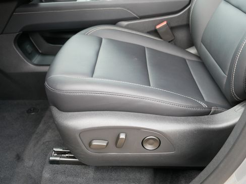 Used 2026 GMC Acadia Elevation w/ Elevation Premium Package AWD/4WD image 20