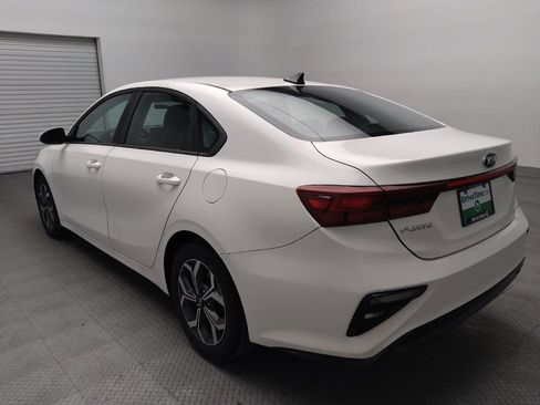 Used 2019 Kia Forte LXS FWD image 5