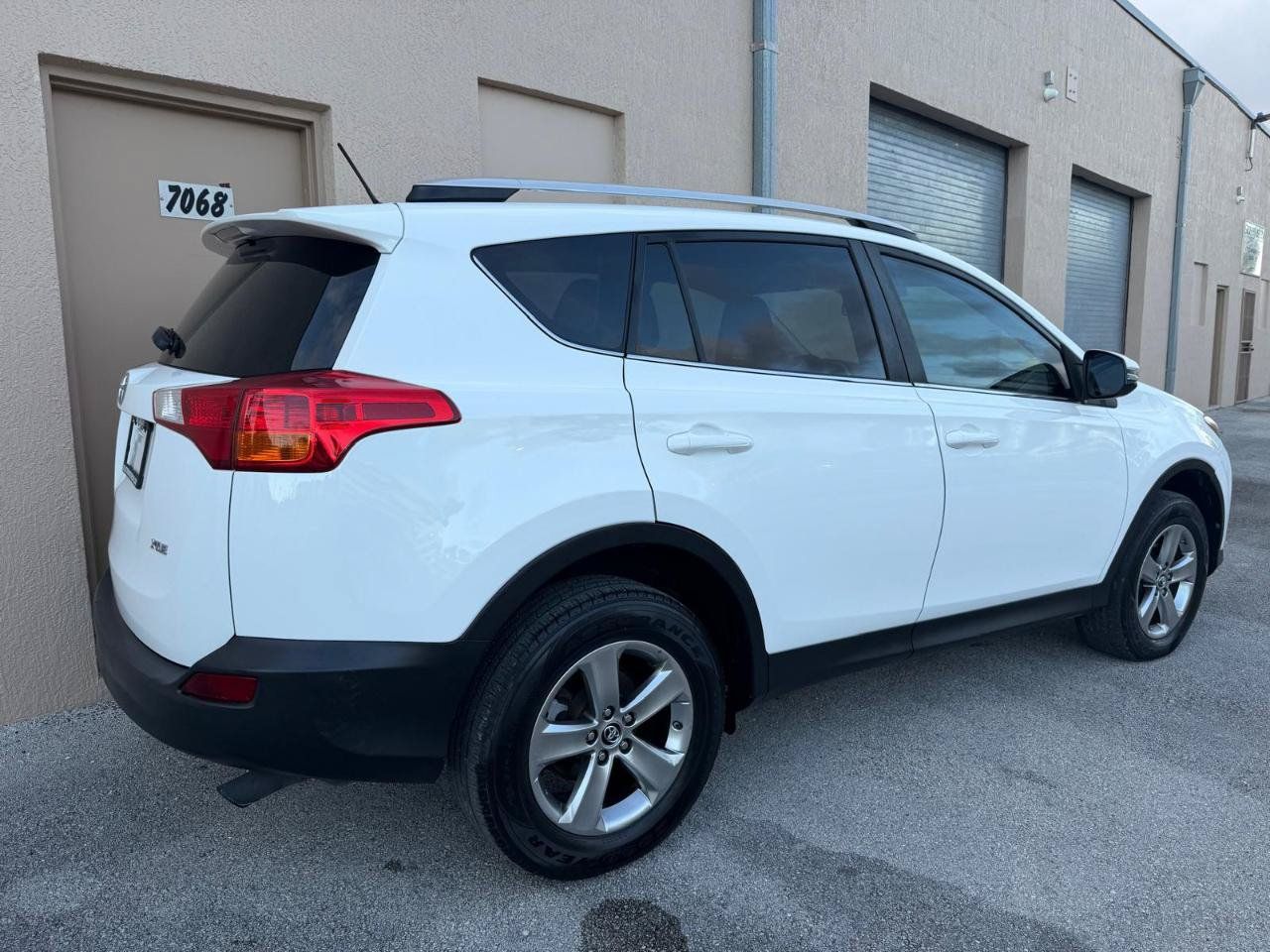 Used 2015 Toyota RAV4 XLE FWD image 12