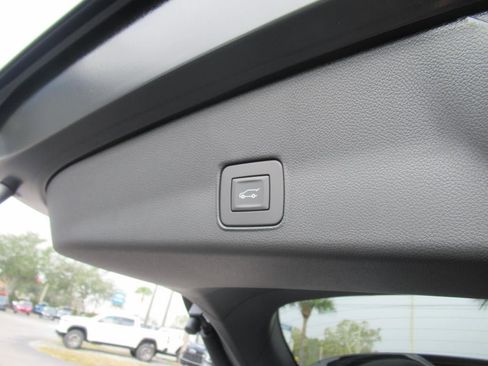 New 2025 Chevrolet TrailBlazer ACTIV w/ Convenience Package image 30