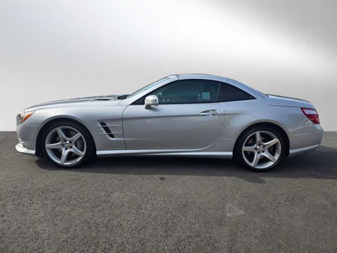 Used 2014 Mercedes-Benz SL 550 image 6