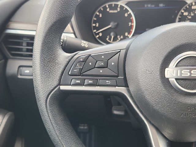 Used 2024 Nissan Altima 2.5 SV FWD image 28