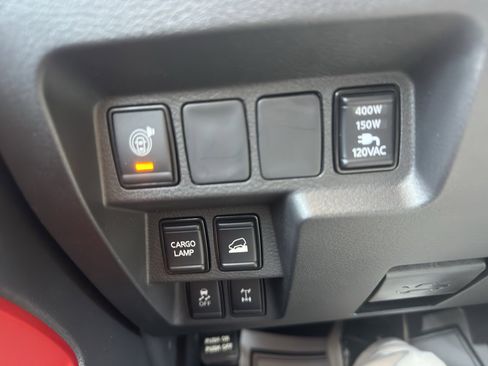 Used 2023 Nissan Frontier PRO-4X w/ Pro-4X Premium Package image 29