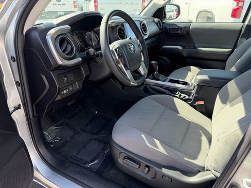 Certified 2023 Toyota Tacoma SR5 w/ Technology Package AWD/4WD image 11