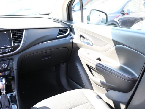 Used 2019 Buick Encore Preferred image 31