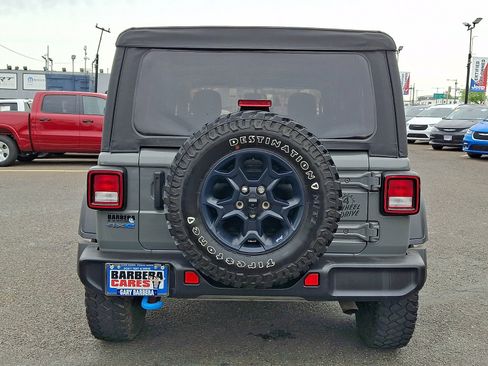 Used 2023 Jeep Wrangler Unlimited AWD/4WD image 4