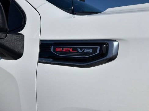Used 2026 GMC Sierra 1500 AT4 w/ AT4 Premium Package AWD/4WD image 11