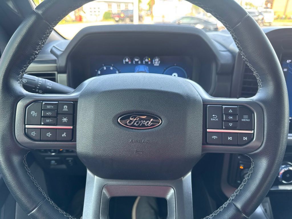 Certified 2025 Ford F150 Lariat w/ Equipment Group 501A Mid AWD/4WD image 16
