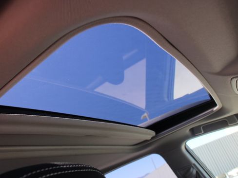 Used 2017 Toyota RAV4 XLE w/ All Weather Liner Package FWD image 19