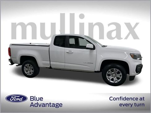 Used 2021 Chevrolet Colorado LT w/ Fleet Safety Package image 2