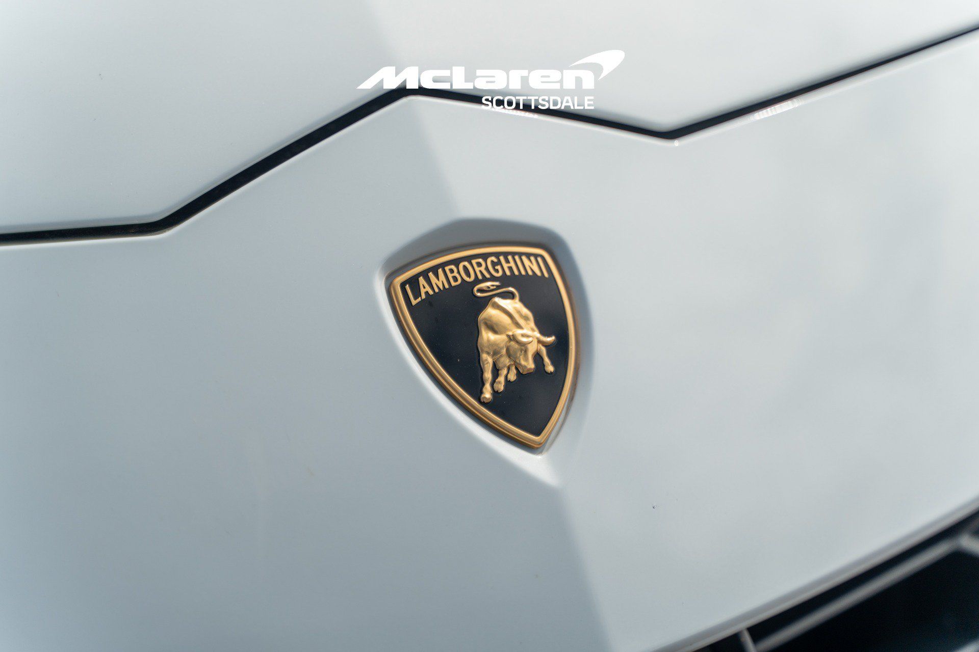 Used 2022 Lamborghini Urus AWD/4WD image 25