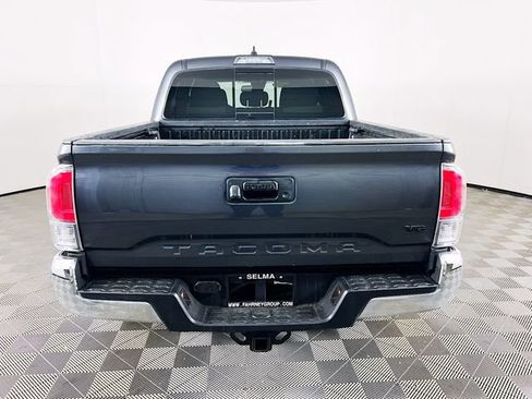 Used 2023 Toyota Tacoma TRD Off-Road image 6