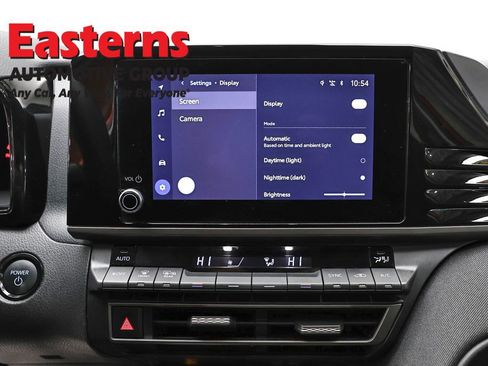 Used 2025 Toyota Camry LE image 12