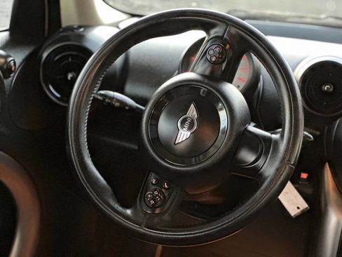 Used 2013 MINI Cooper Countryman image 13