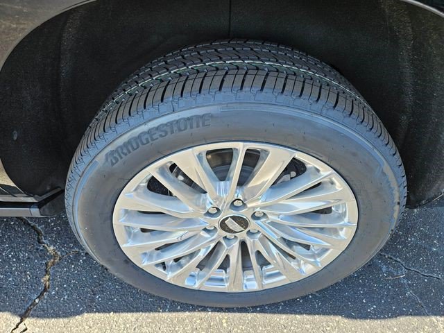 Certified 2026 Cadillac Escalade Luxury AWD/4WD image 22