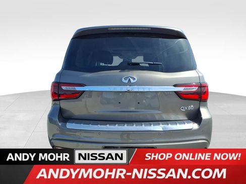Used 2018 INFINITI QX80 Base w/ All Season Package image 7