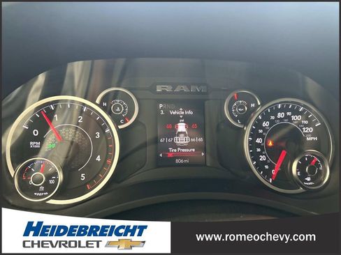 Used 2025 RAM 3500 Big Horn AWD/4WD image 21