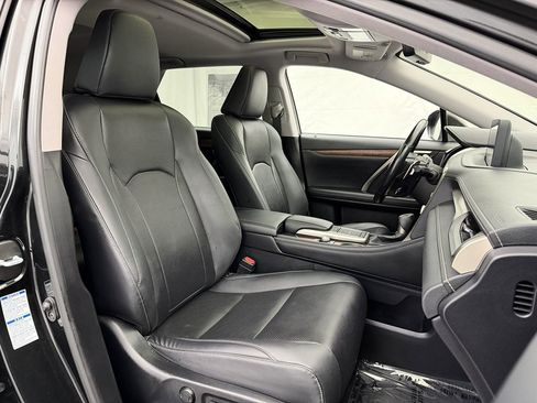 Used 2022 Lexus RX 350L Premium image 40