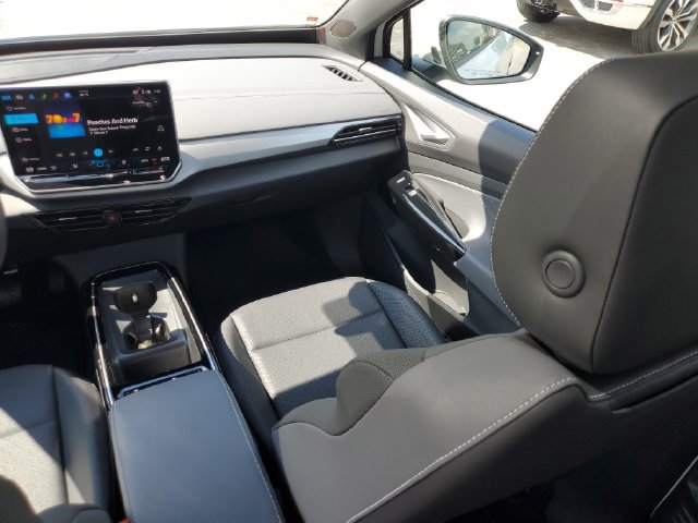 Used 2025 Volkswagen ID.4 Pro S RWD image 9