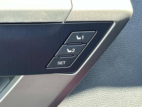 New 2026 Toyota Tundra Limited AWD/4WD image 23