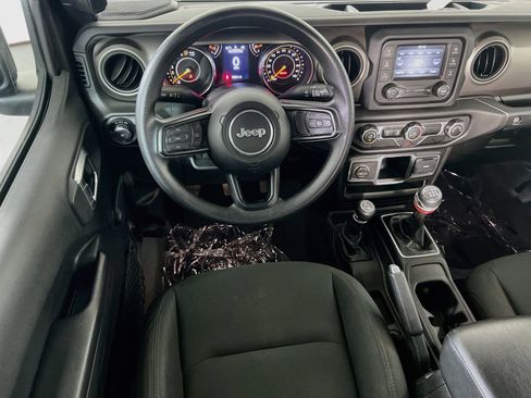 Used 2018 Jeep Wrangler Unlimited Sport AWD/4WD image 20