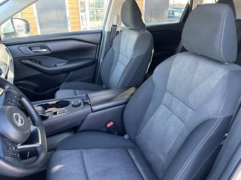 Used 2024 Nissan Rogue SV image 24